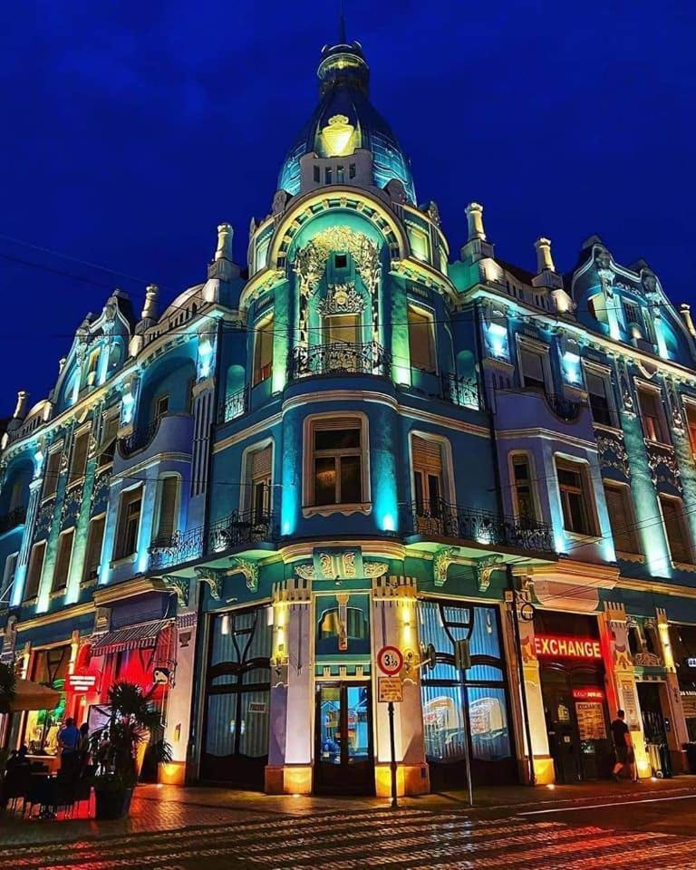 Casa Casy Villa Oradea Bagian luar foto